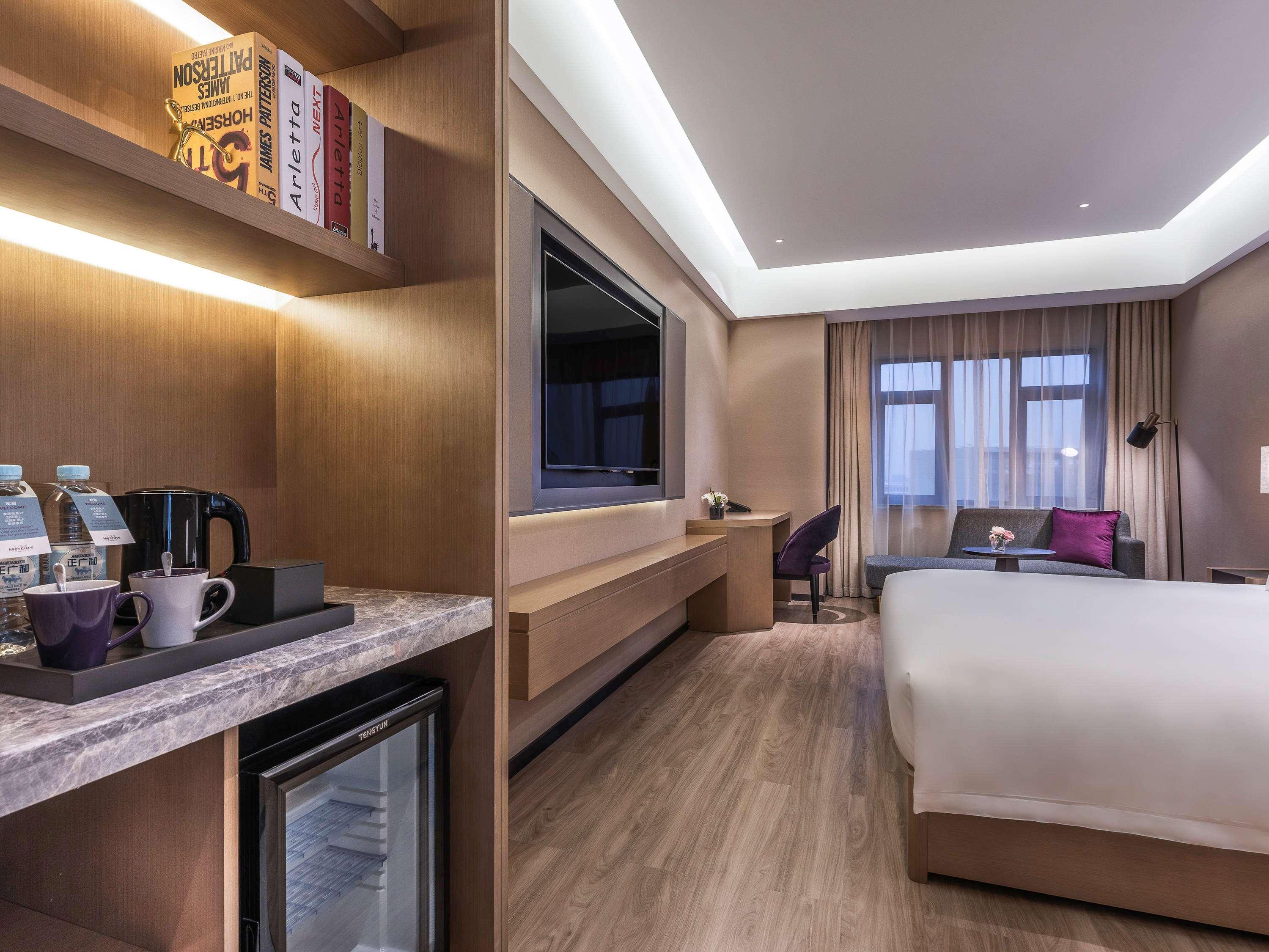 Mercure Shanghai Jiuting Екстериор снимка