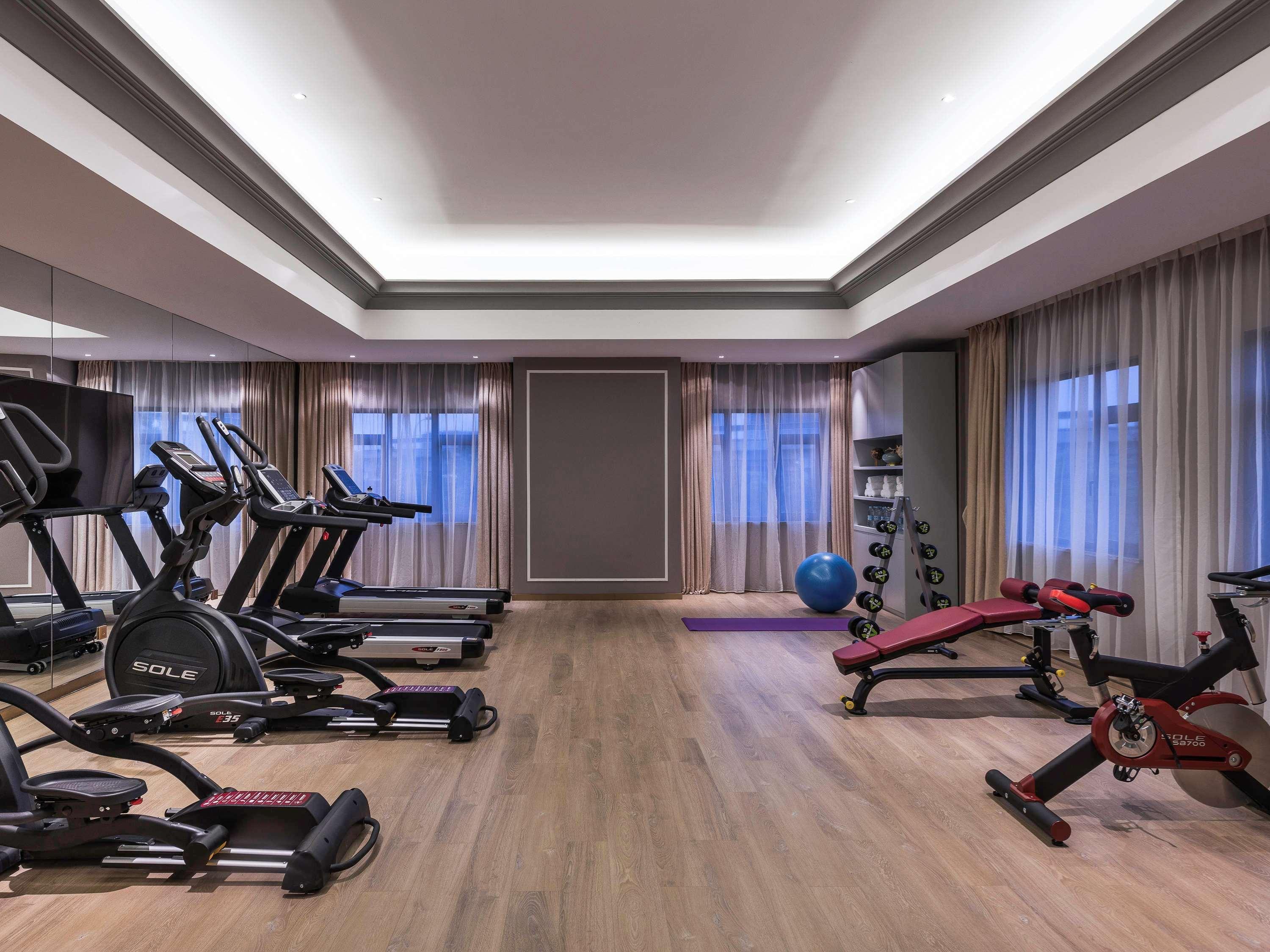 Mercure Shanghai Jiuting Екстериор снимка