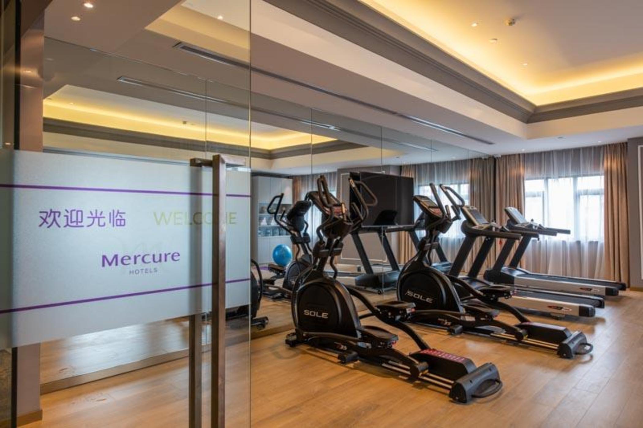 Mercure Shanghai Jiuting Екстериор снимка