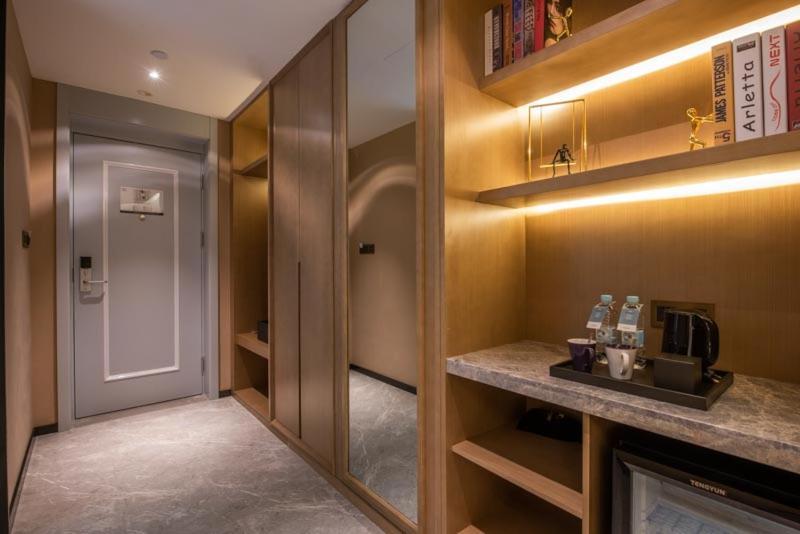 Mercure Shanghai Jiuting Екстериор снимка